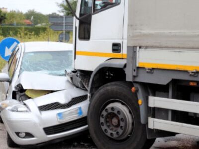 Prevención de accidentes de tránsito, multas y lesiones al volante